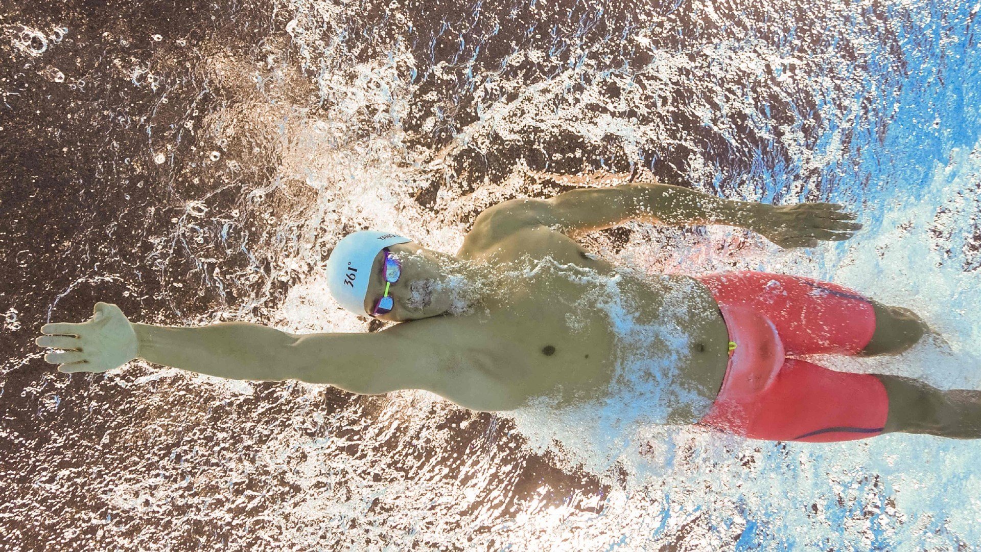 普费夫跳台决赛用实力回应质疑,普费茨纳